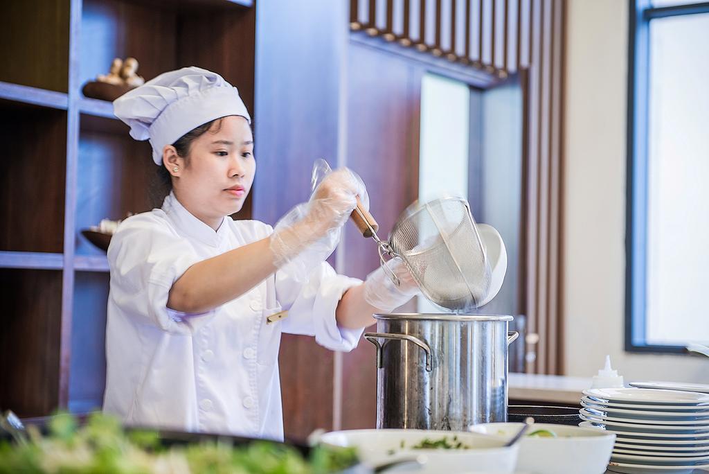 Muong Thanh Grand Khách sạn